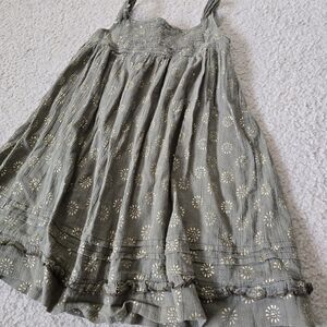 Old Navy XS Girls Green Dress with Gold Foil Floral Print Size 4 5